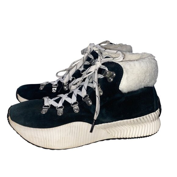 SOREL Out 'N About Boots black suede leather waterproof faux fur women’s 8.5 - Picture 1 of 11